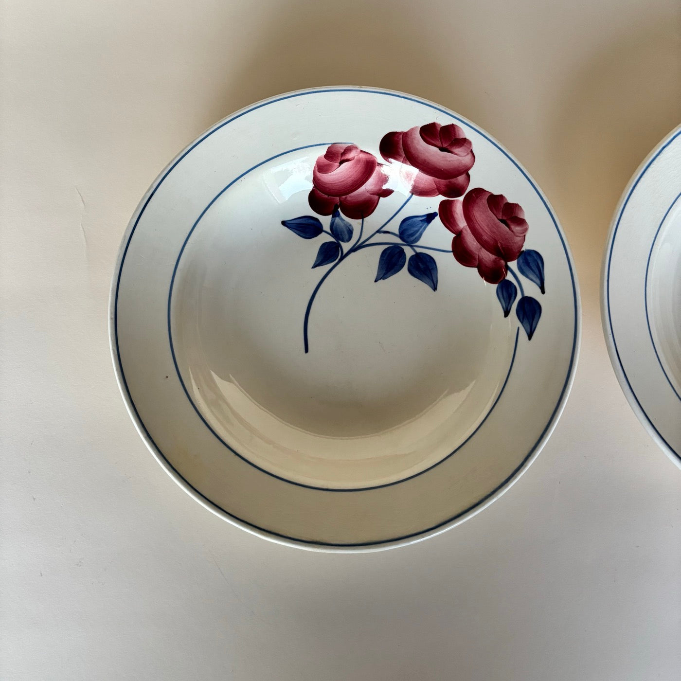 Ensemble De 2 Assiettes Vintage