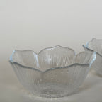 Deux Coupelles En Verre Fleur