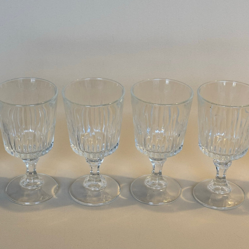 Lot De 6 Petits Verres À Pied