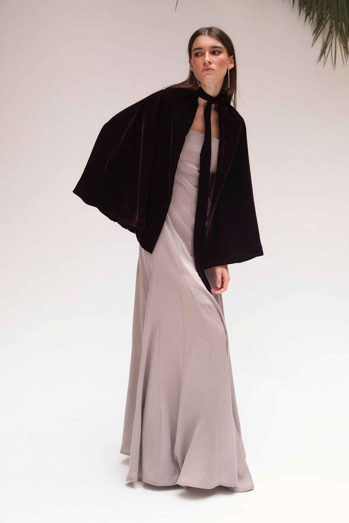 Robe Corintia Setbon Gris