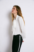 Blouse Nœud Crêpe Écru