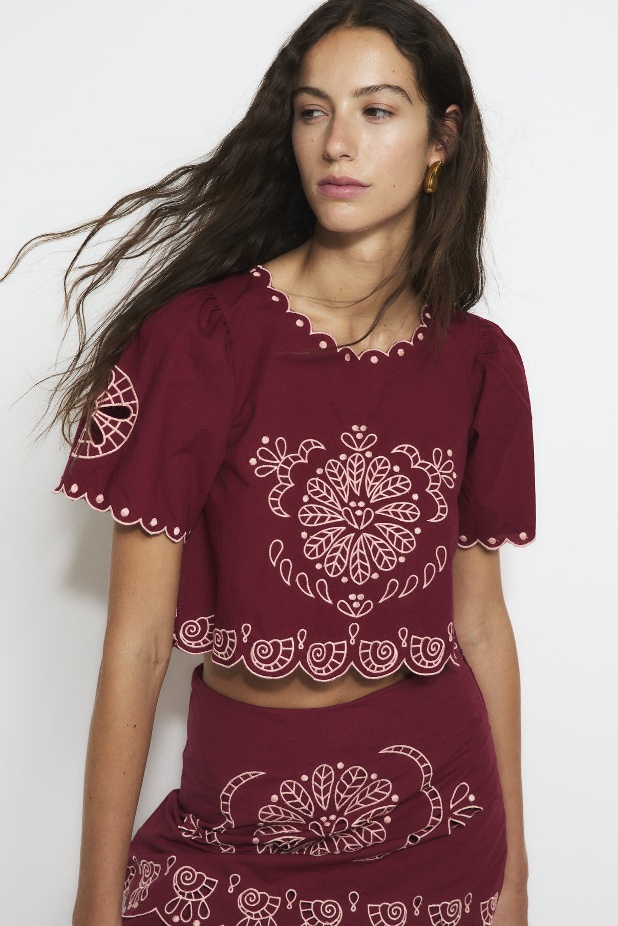 Top Bombay Broderie Cerise