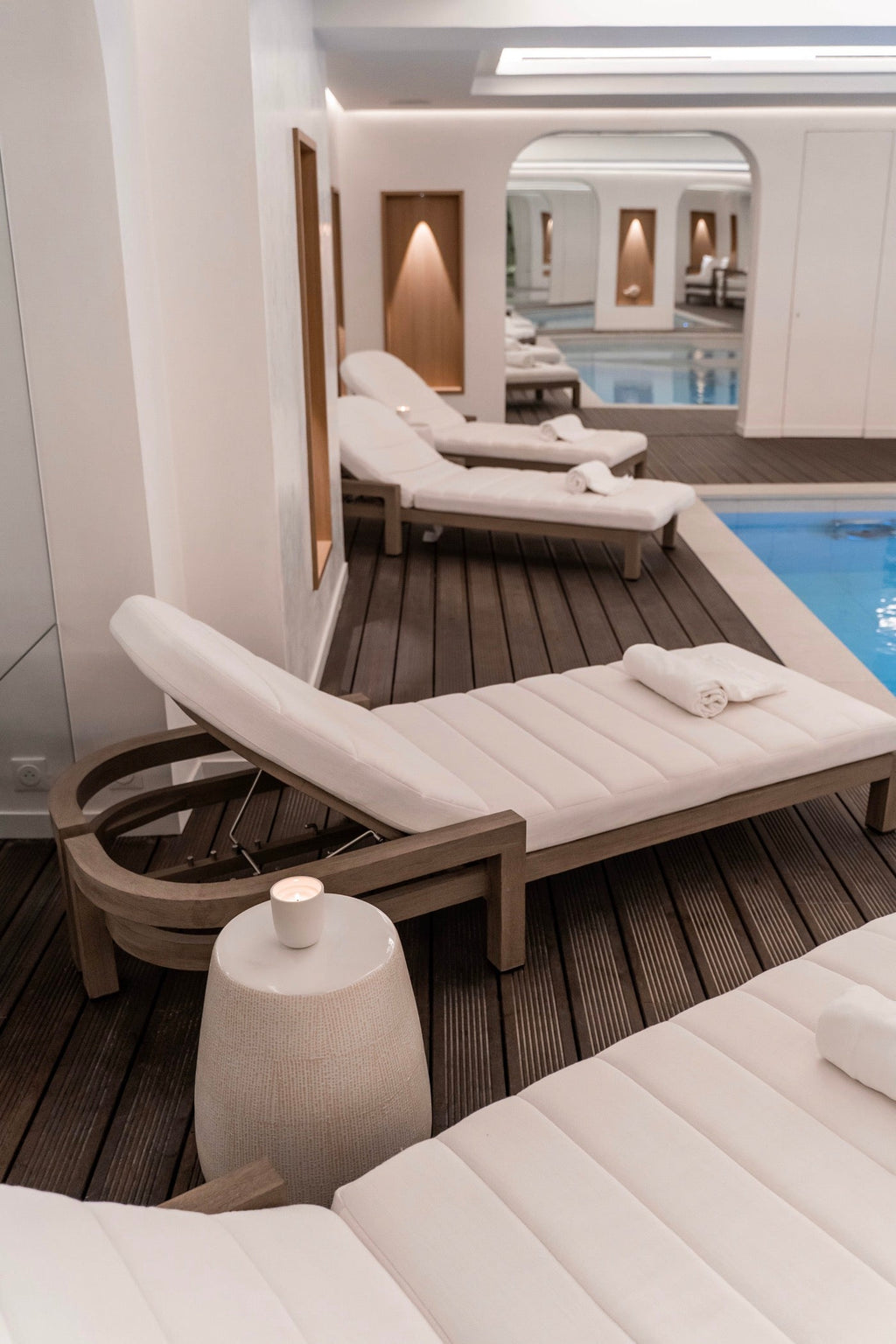 Spa Black Door Paris 8 - Massage 30 Min et 90 Min d'Accès Au Spa (2 Personnes)