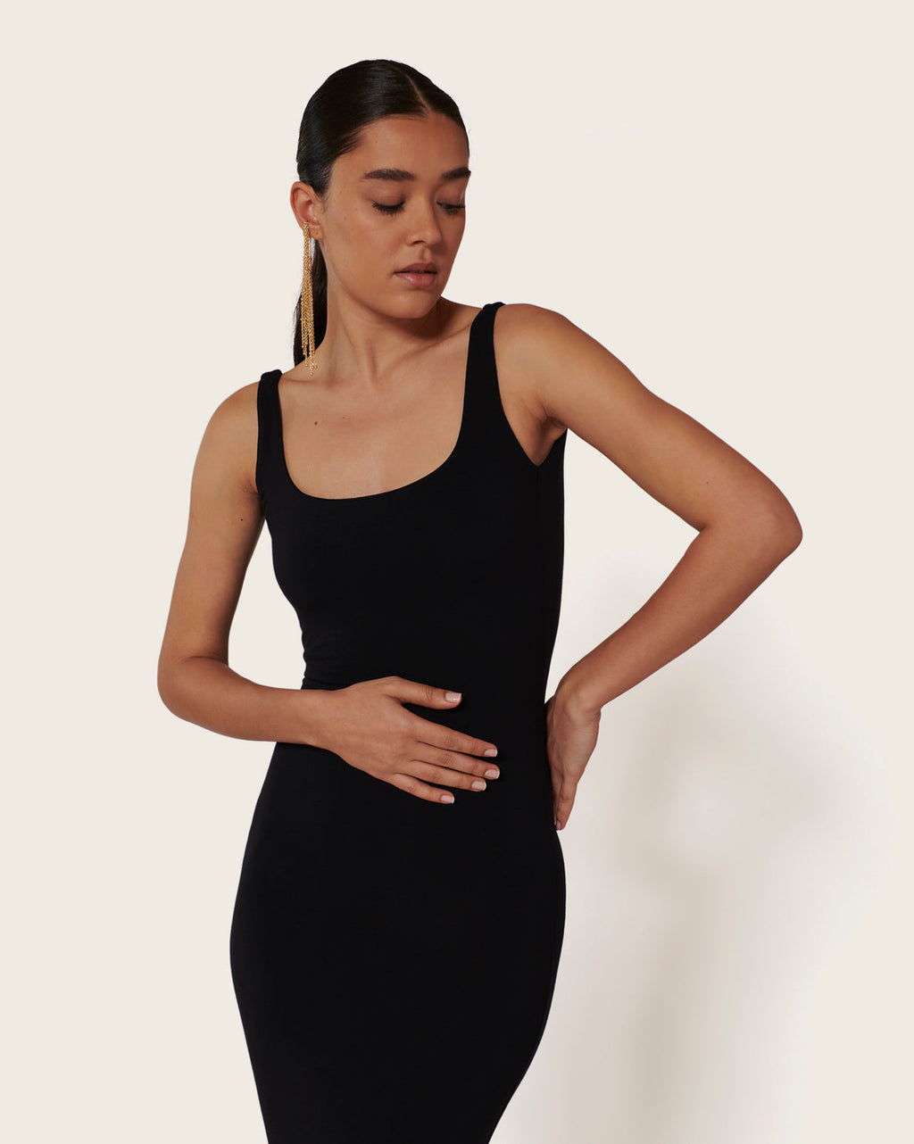 Robe Stone - Black