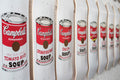 Andy Warhol - 32 Campbells Soup Cans