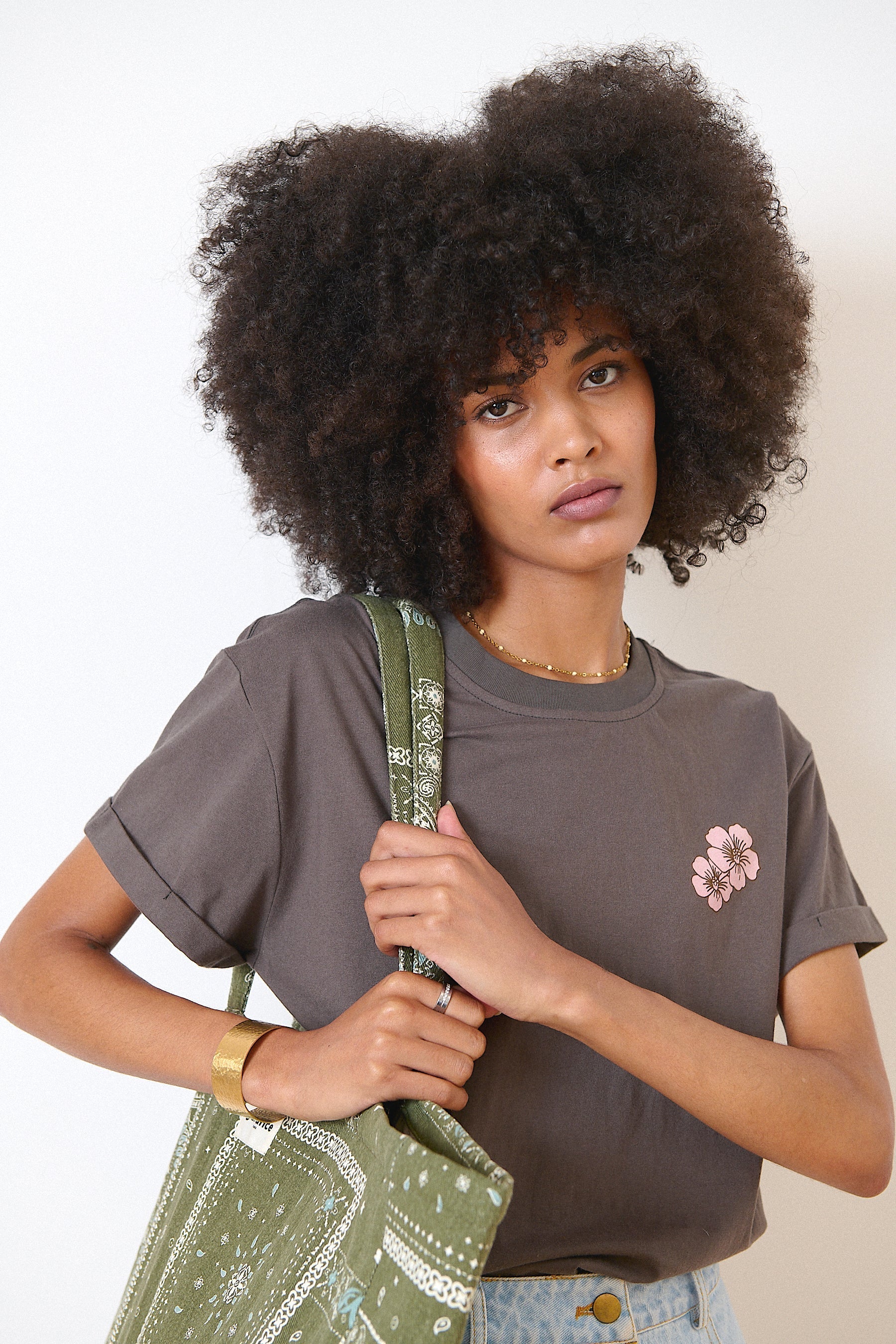 T-shirt casual à manches courtes, légèrement oversize, imprimé unique sur le devant et au dos