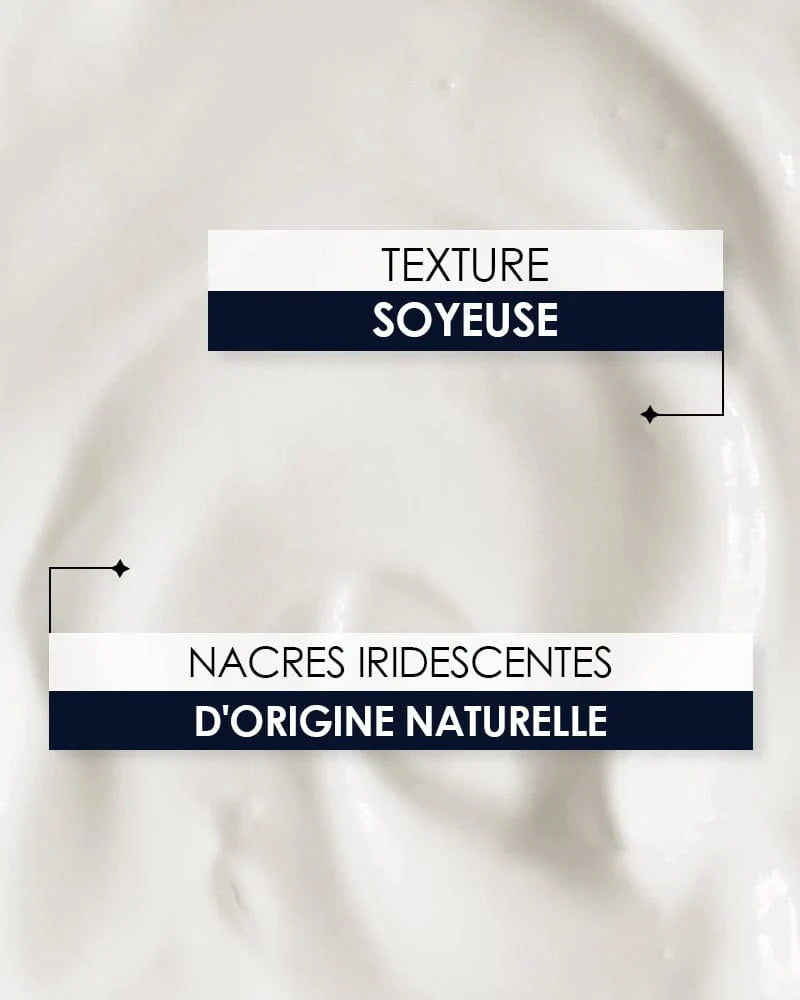 ÉCLAIR DE LUNE La Foudroyante - Laboratoire Garancia Texture soyeuse de la crème Éclair de Lune La Foudroyante de Garancia, enrichie en nacres iridescentes d'origine naturelle pour un éclat immédiat.