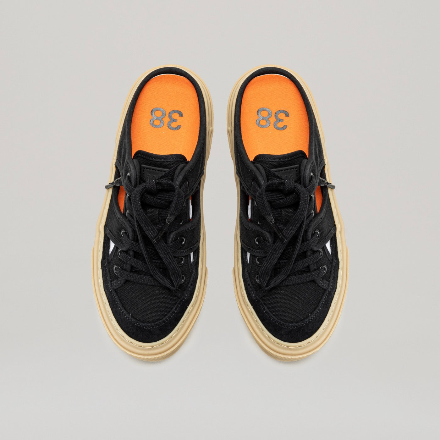 Sneakers Paste Cut-Out - Beige/Black