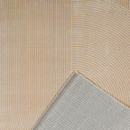 Tapis motif géométrique poils en relief beige Nazar rugs