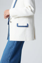 Blazer Henry Navagio