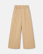 Pantalon large en popeline couleur praline, coupe fluide avec taille élastiquée, adapté à toutes les morphologies pour un maintien confortable et élégant.