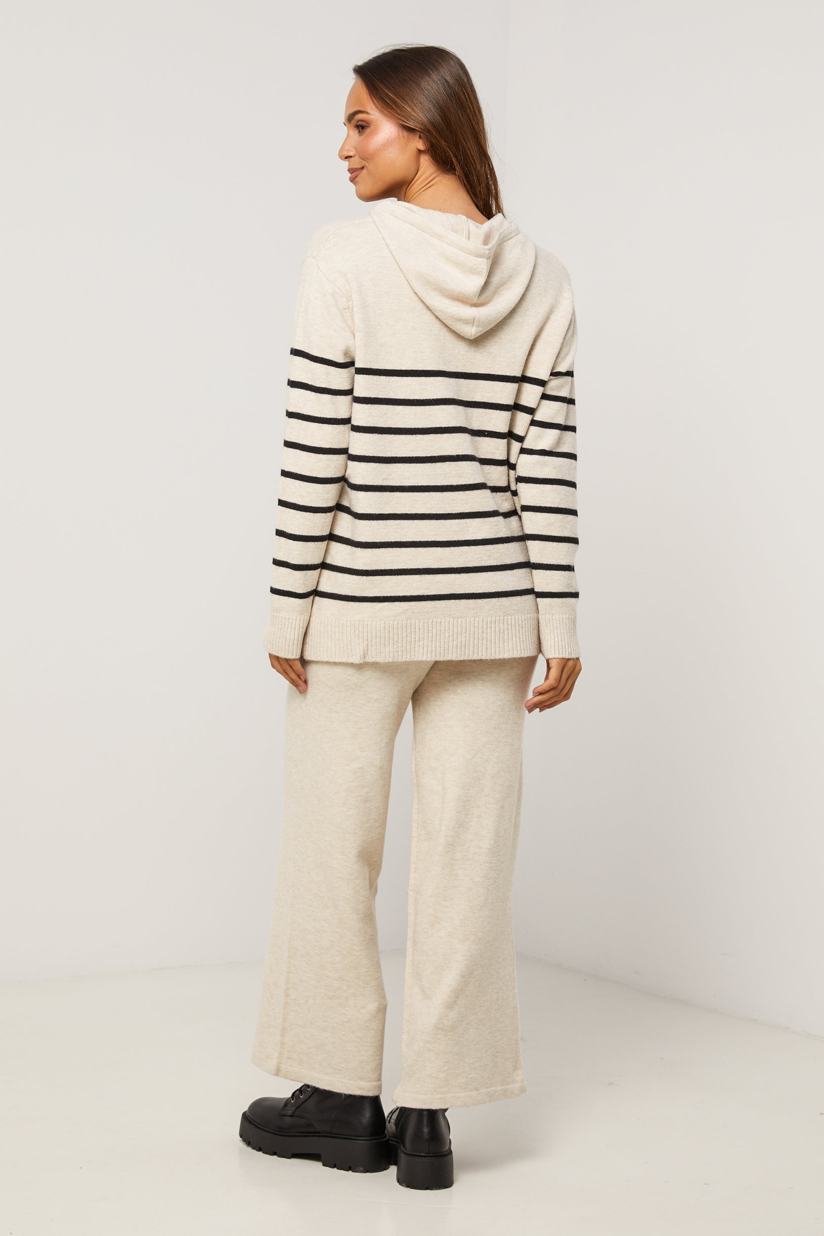 Ensemble - Beige