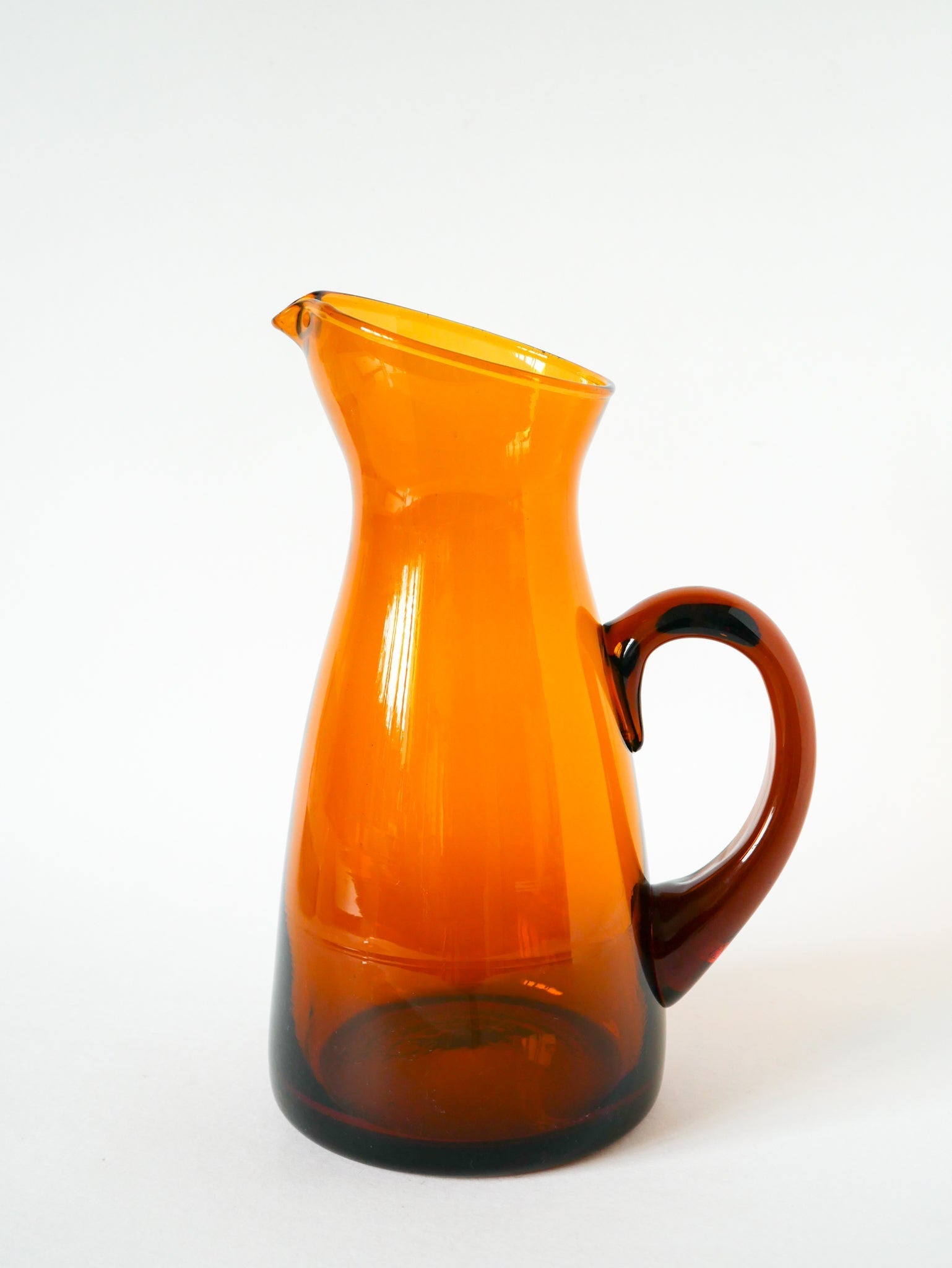 Pichet En Verre Ambré - Design - 1970 - 26 X 17 Cm