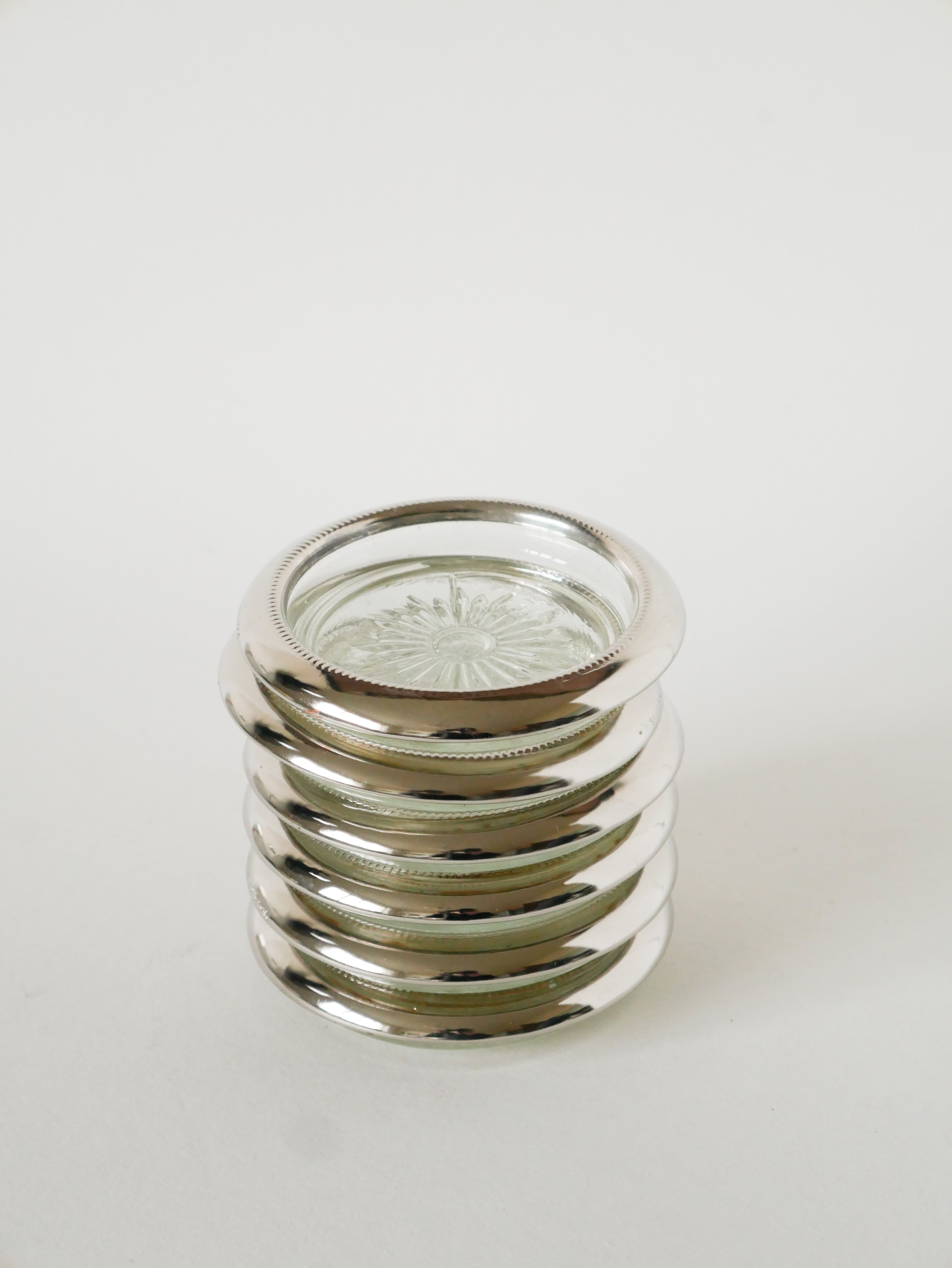 Paire De Dessous De Verres, En Verre & Métal Argenté, 1950