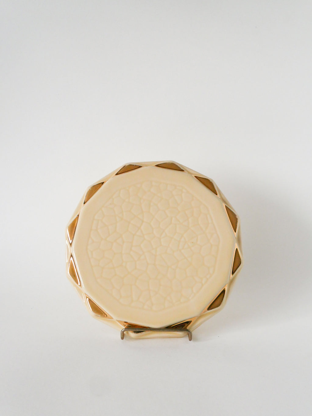 Dessous De Plat En Céramique, Jaune Beurre Et Doré, 1960