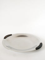 Plat Rond En Inox Avec Poignées En Bois - Design 1970 - 32Cm