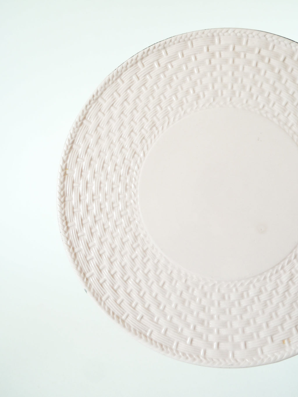 Plat À Tarte En Barbotine Effet Tressé, Rose Pâle, 1970