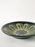 Grande Coupe En Céramique, Motifs Abstraits, Noir & Jaune, Made In Belgium, 1960 - 30 X 5 Cm
