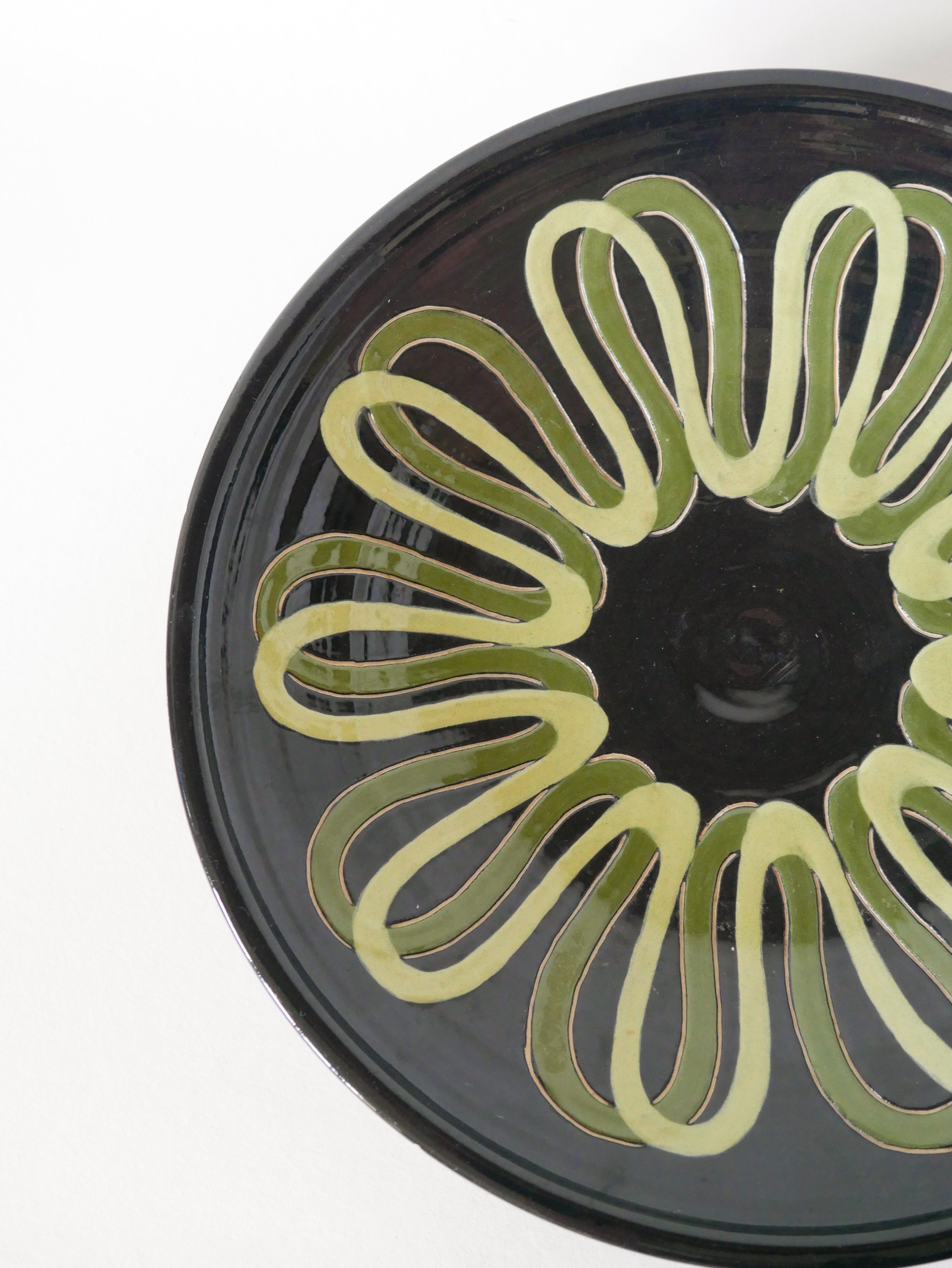 Grande Coupe En Céramique, Motifs Abstraits, Noir & Jaune, Made In Belgium, 1960 - 30 X 5 Cm