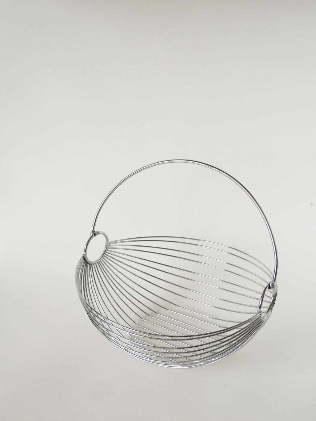 Corbeille À Fruits Avec Anse En Inox, Design, 1970