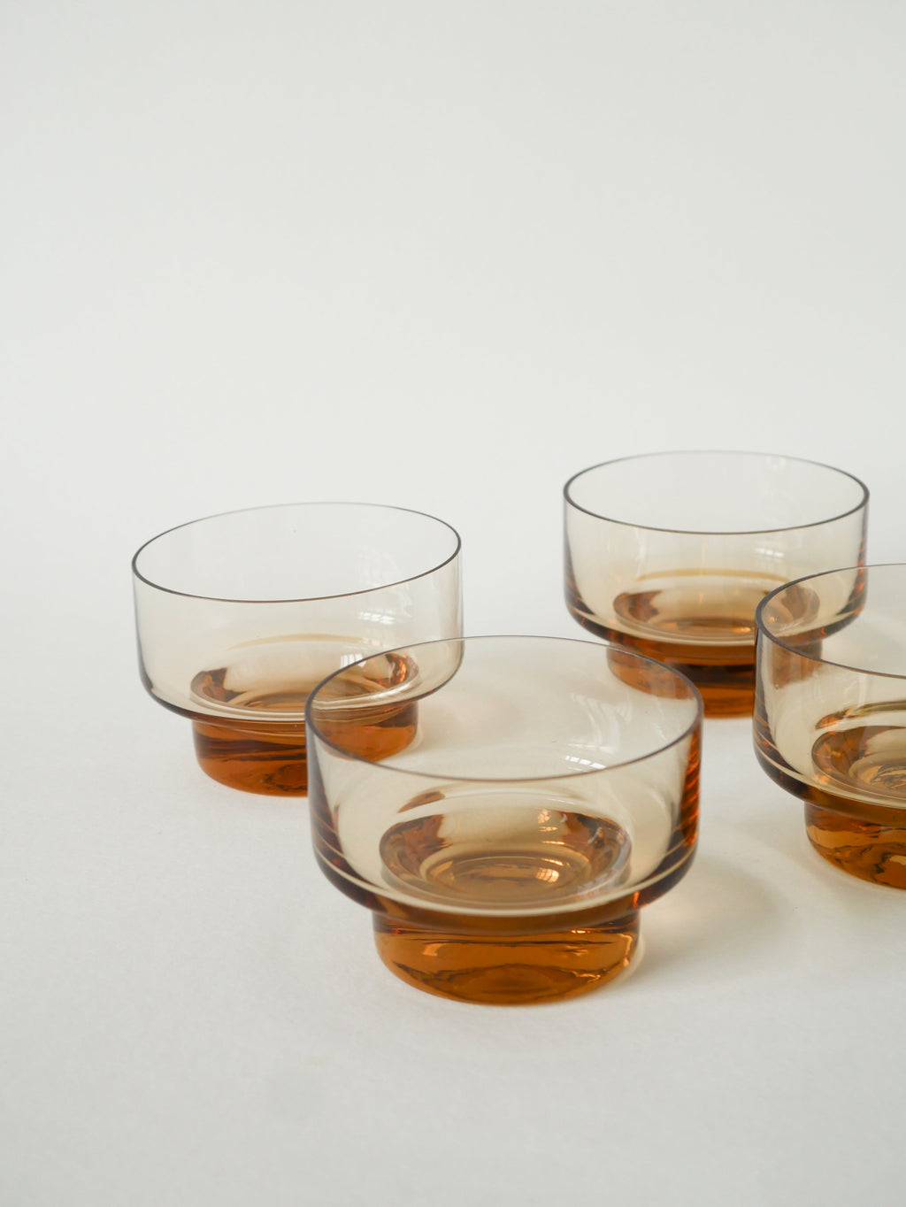 Lot De 4 Coupes En Verre, Ambre Rose, Design, 1970