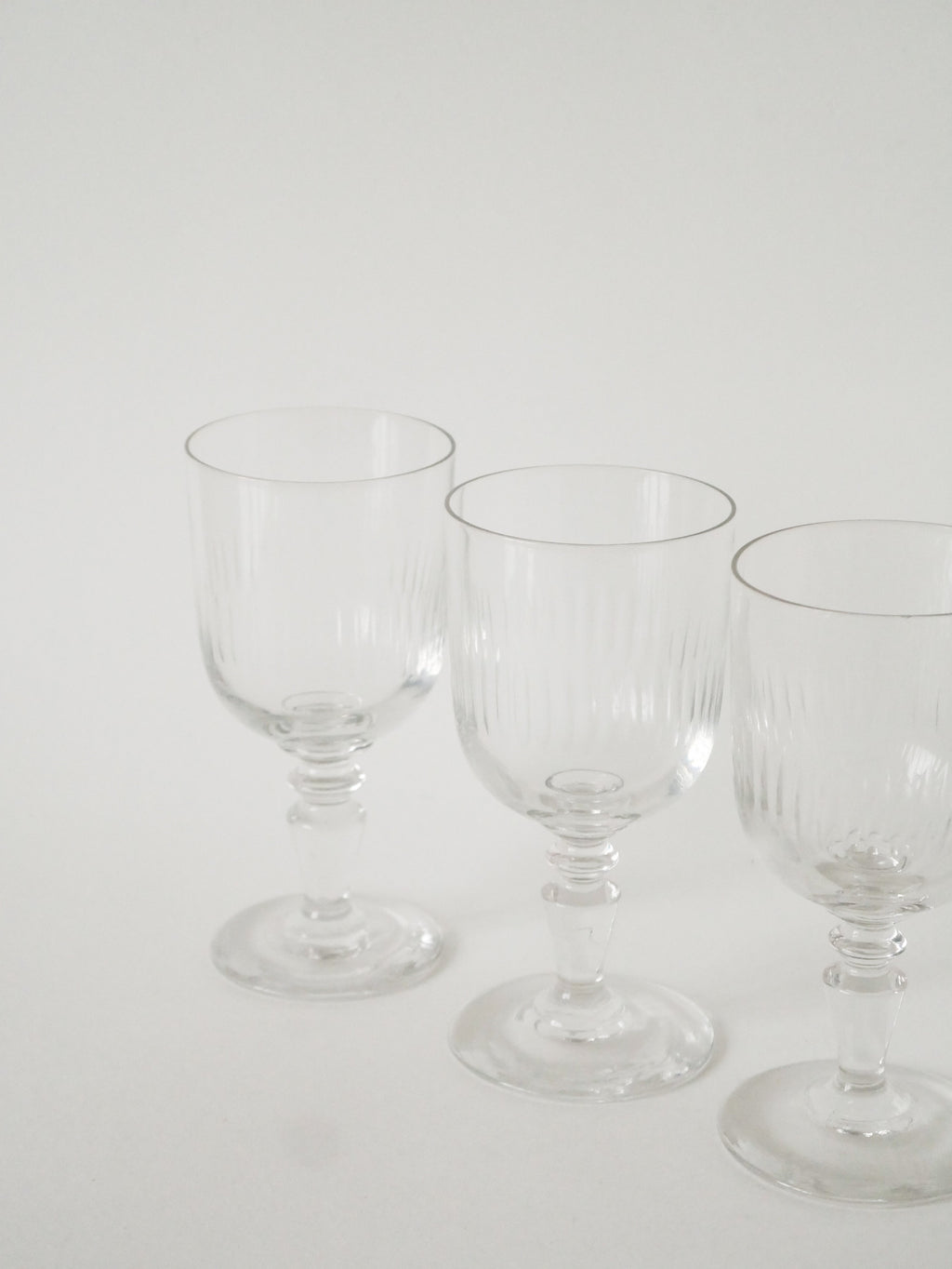 Lot De 4 Grands Verres À Vin Anciens, 1930