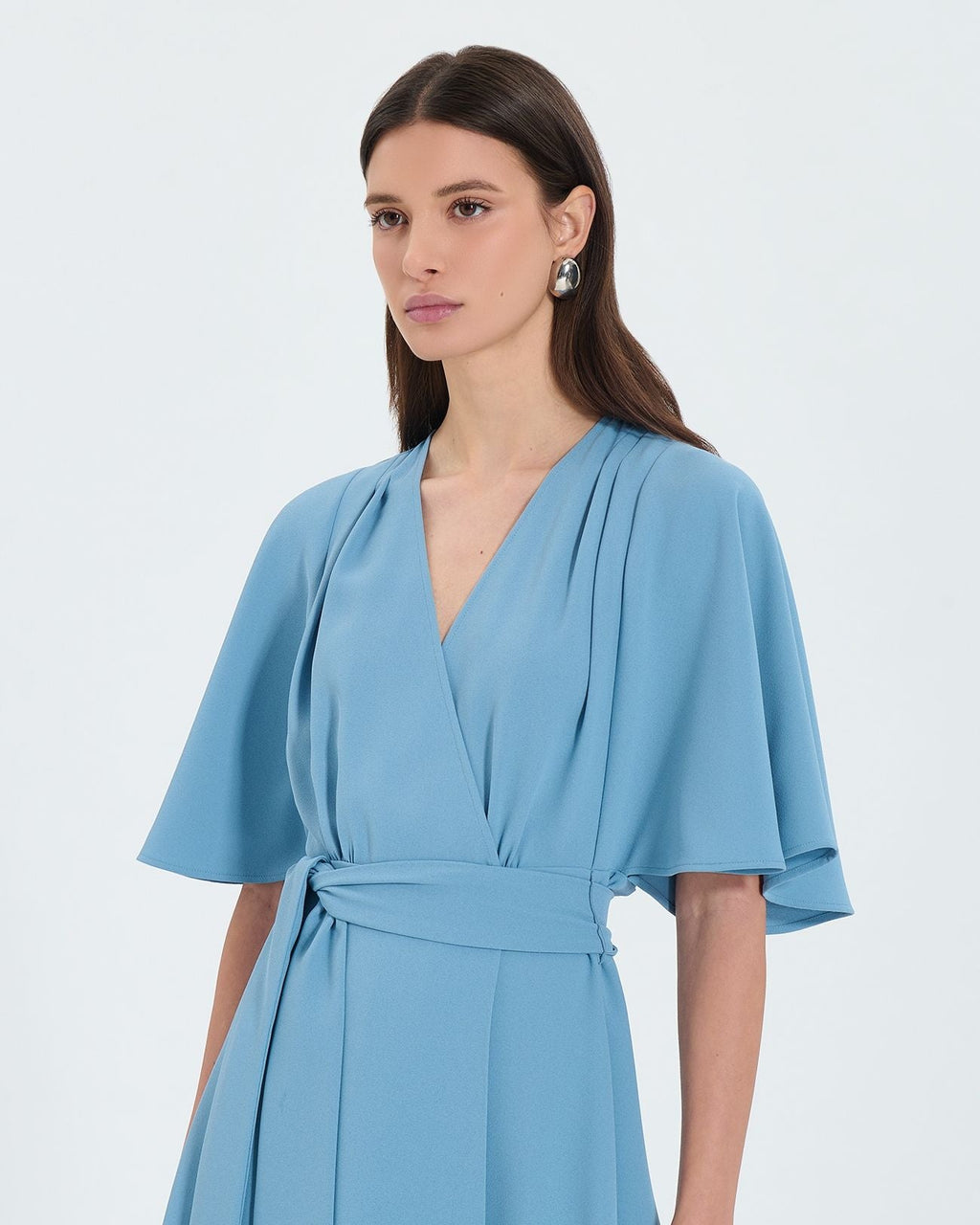 Robe portefeuille en crêpe bleue_2