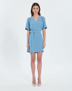 Robe droite en crêpe bleue_1