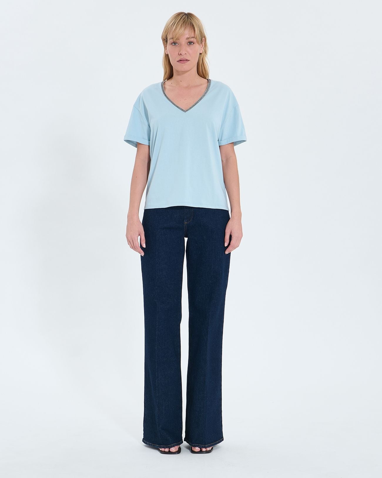 Tee-shirt ajusté en coton bleu ciel_4