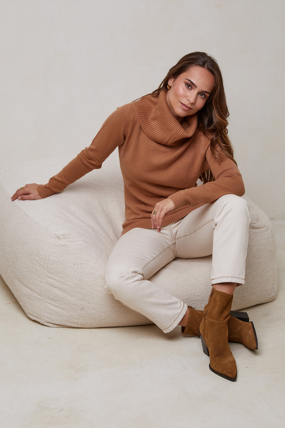 Pull W1011 - Camel
