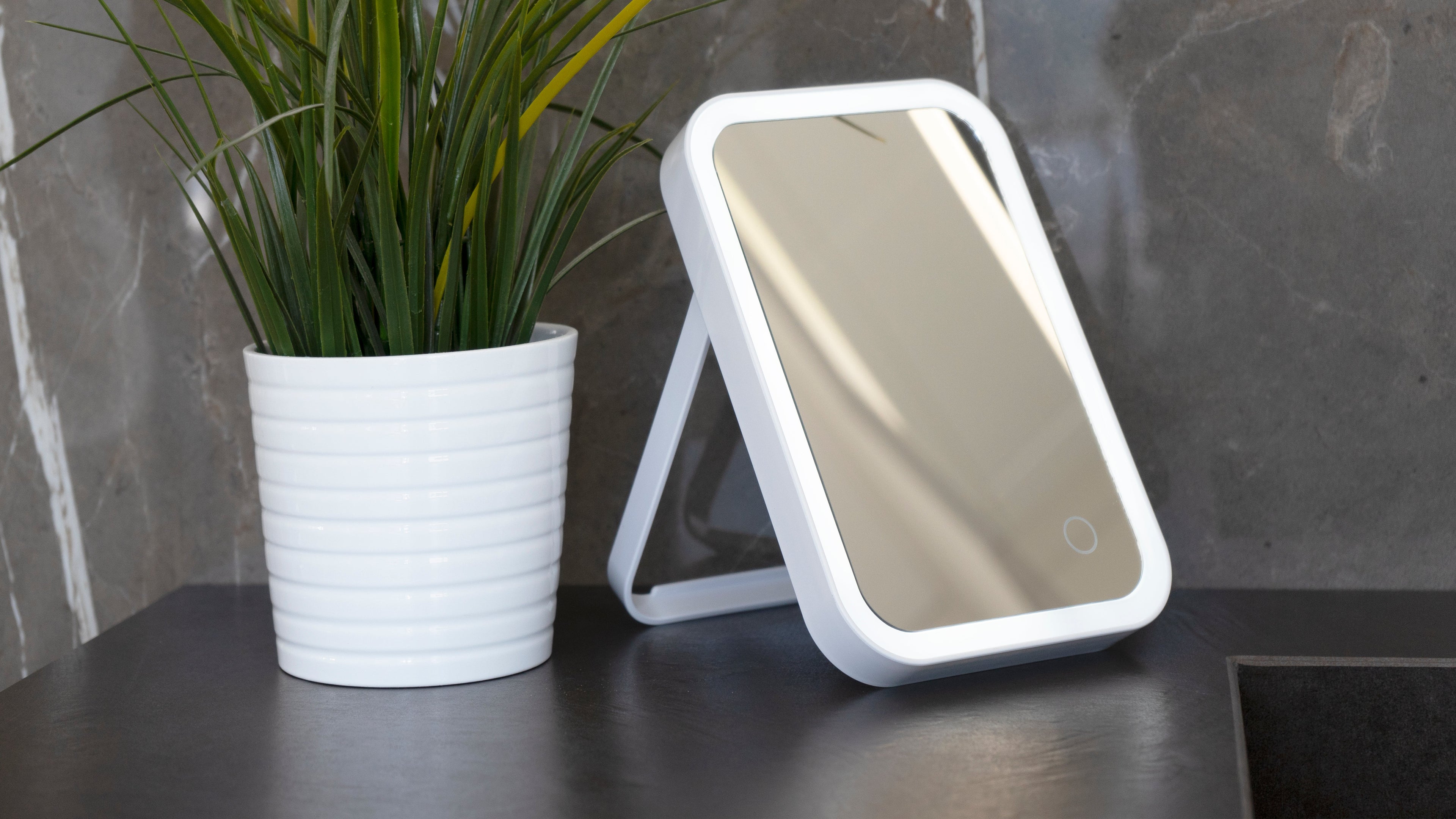 Oslo - Miroir Portable Avec Lumière LED