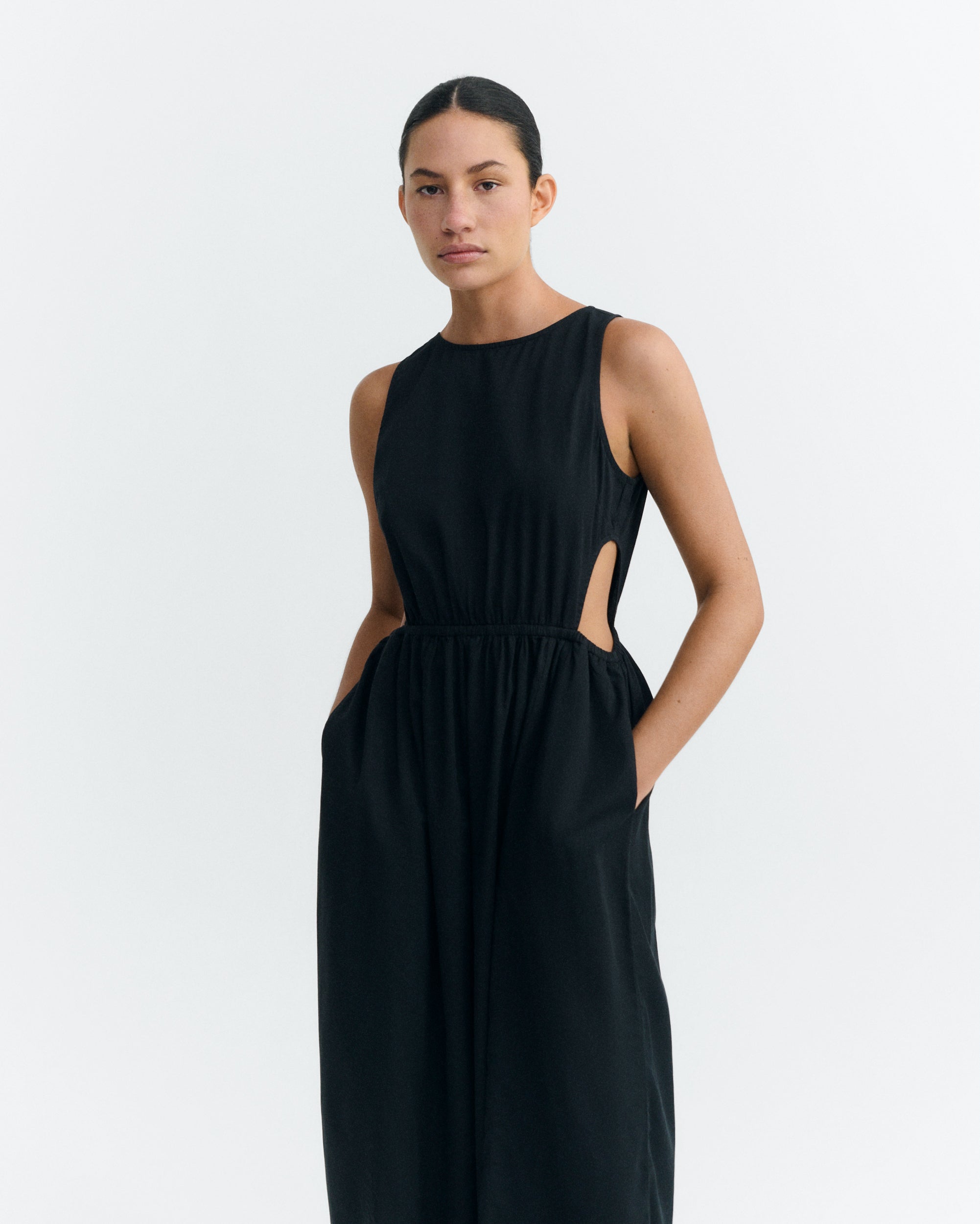 Vestido midi negro Kin sostenible - 3