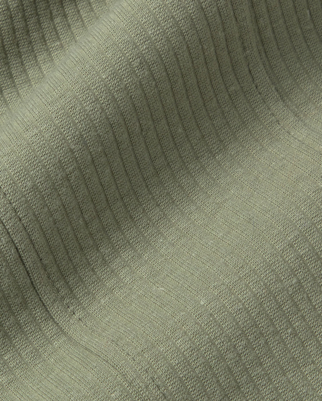 Top verde hemp Nadia sostenible silueta - 3