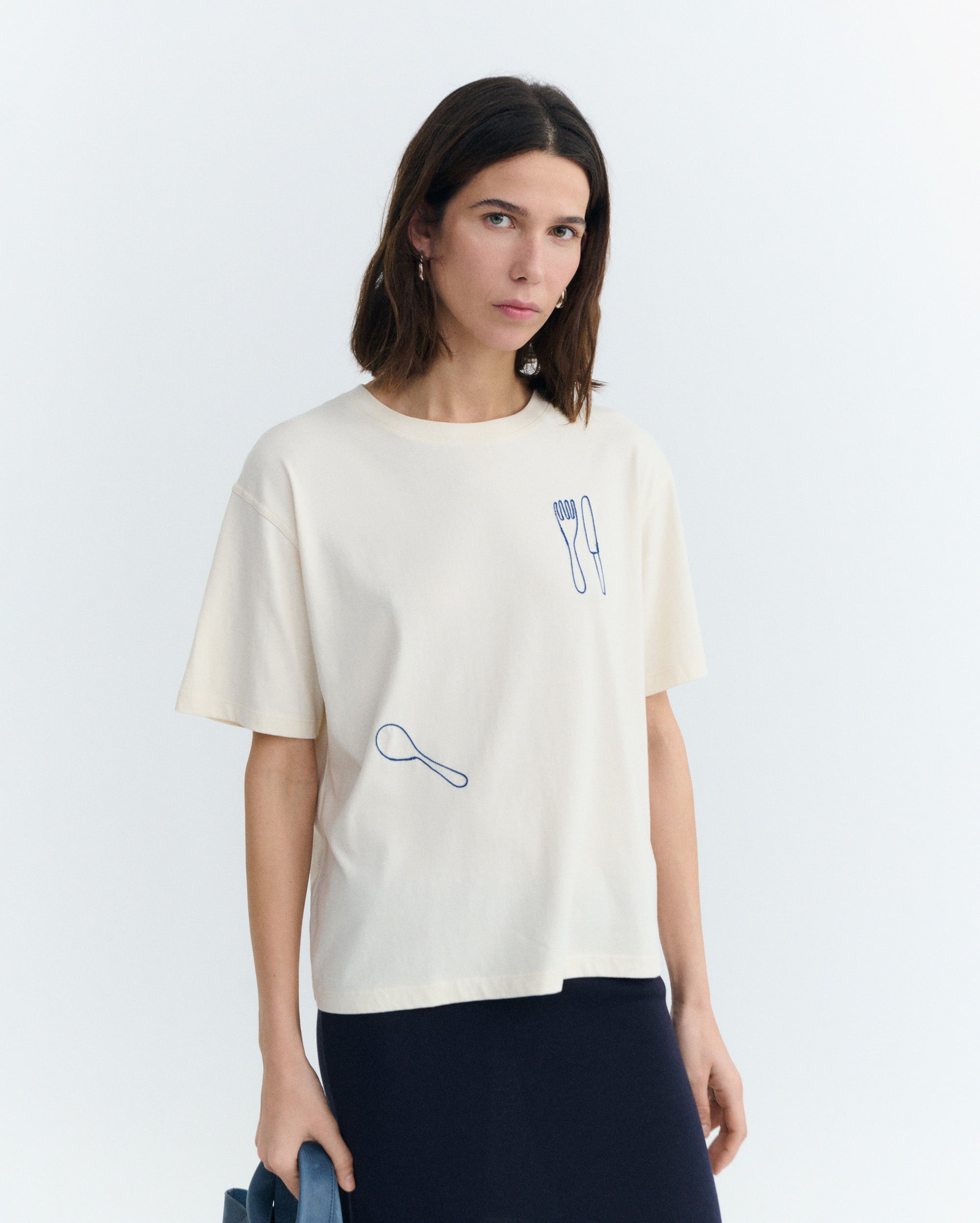 Camiseta bordado a mano coberts Lucia sostenible - 3
