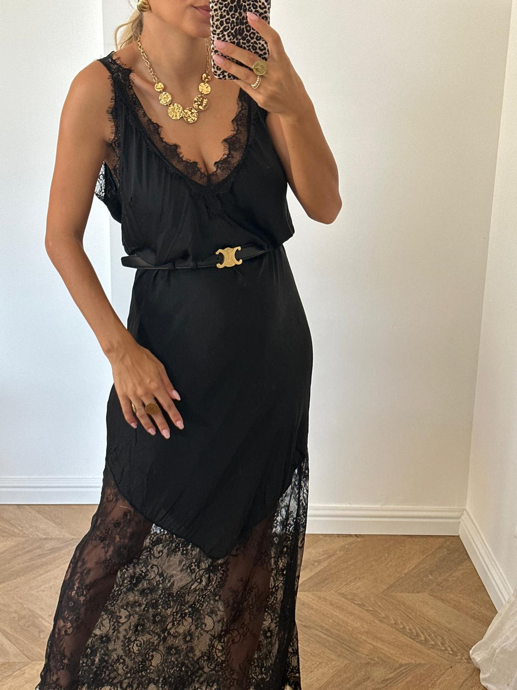 Robe Hazel