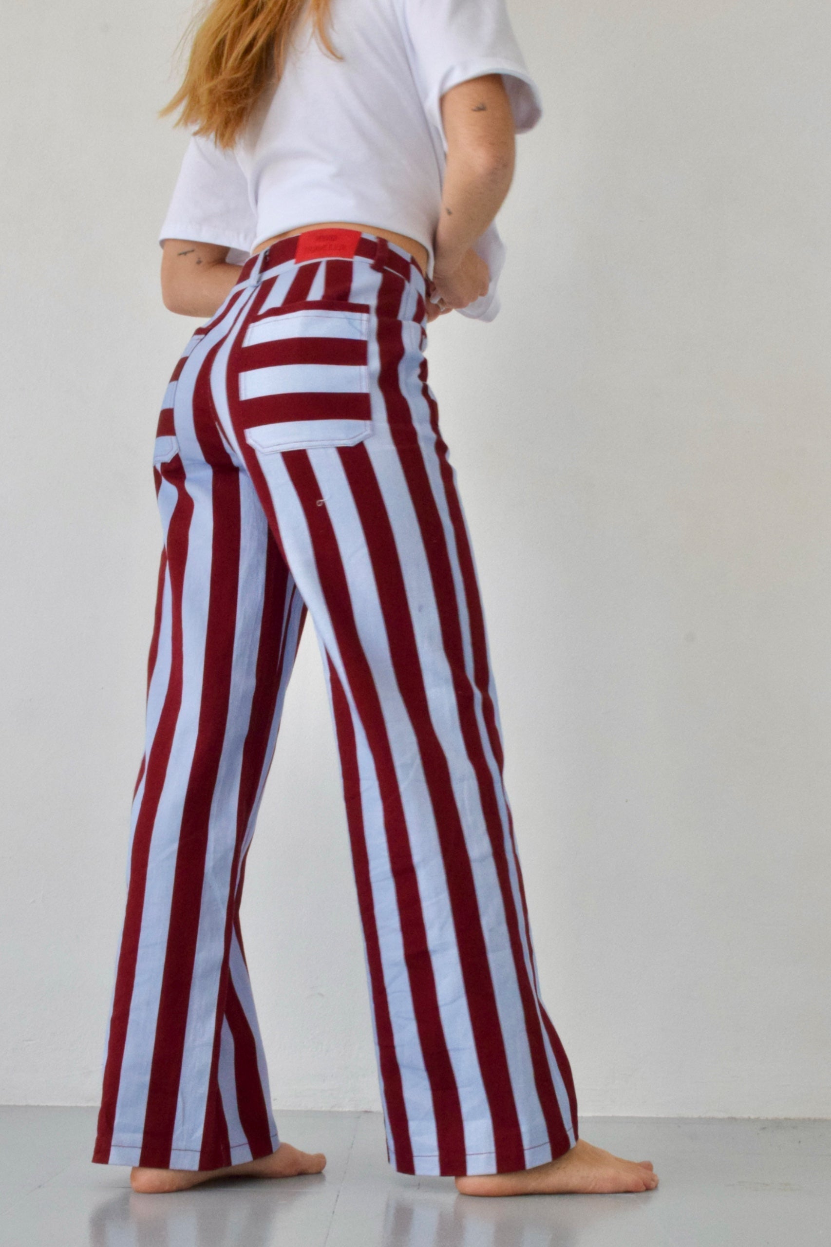 Jean Valeria Rayures Bordeaux Et Bleu Clair