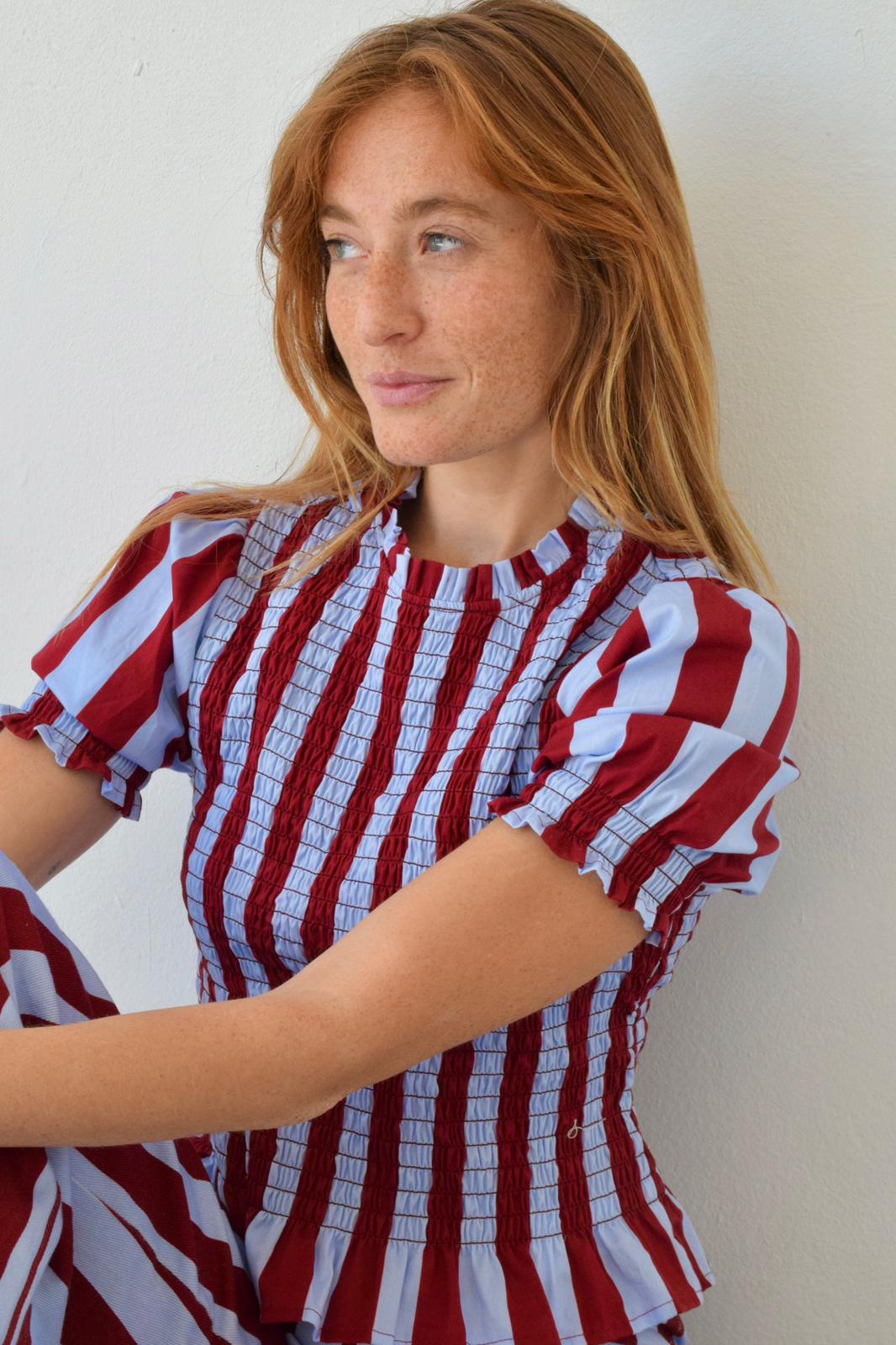 Blouse Chía Rayures Manches Courtes Bordeaux Et Bleu Clair