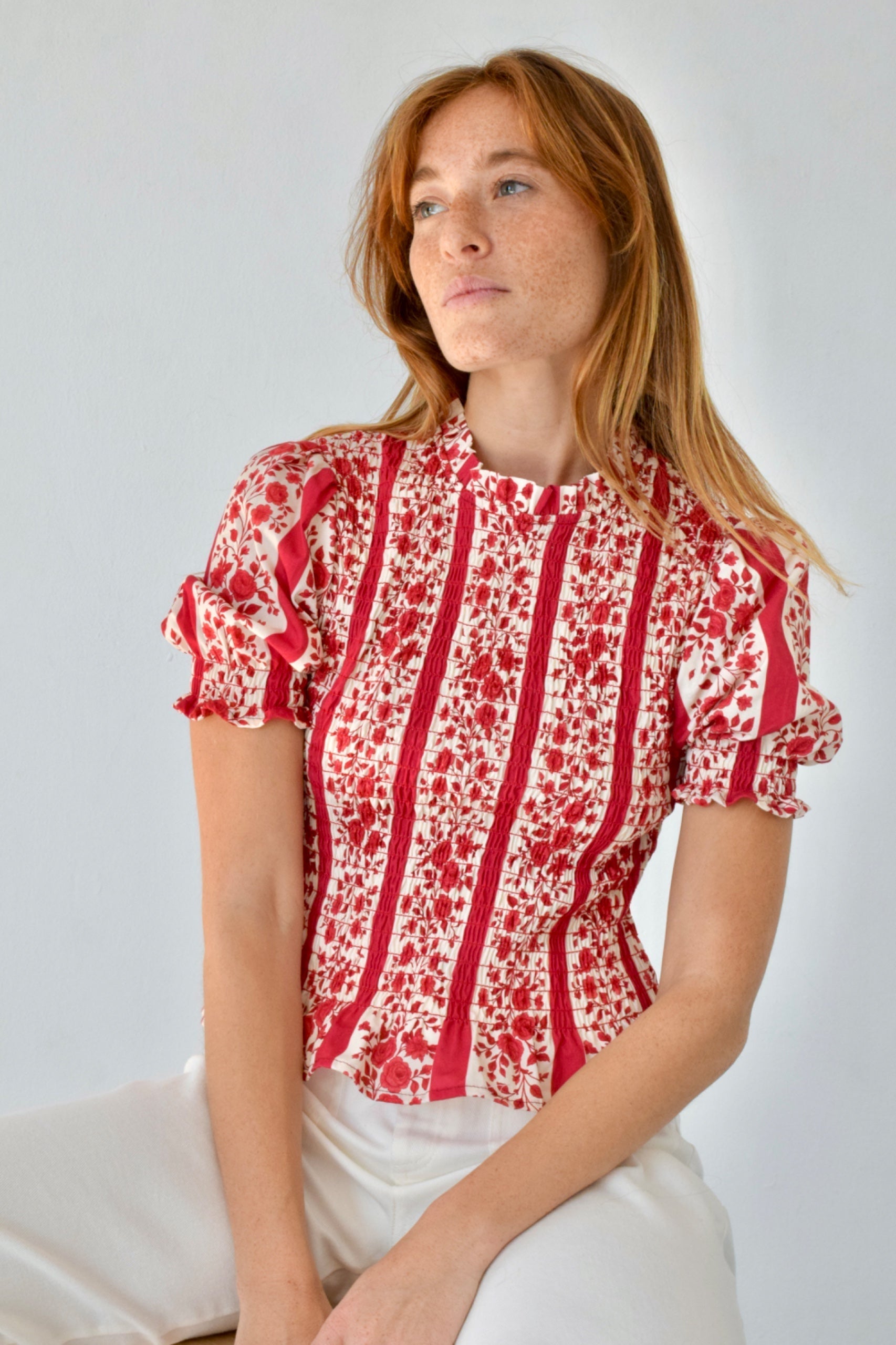 Blouse Chía Fleurs Manches Courtes Rouge