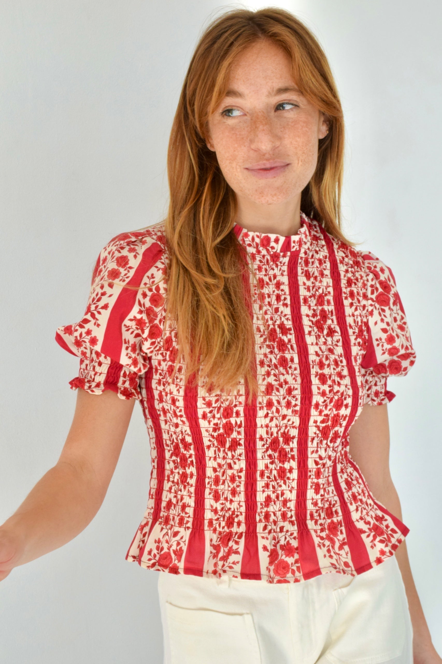 Blouse Chía Fleurs Manches Courtes Rouge