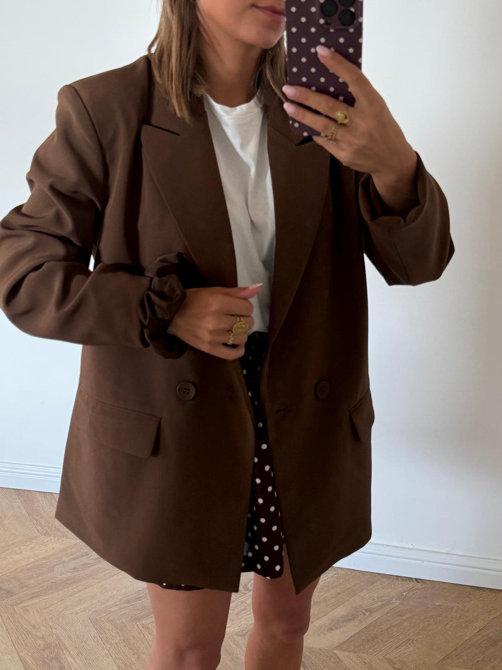 Blazer Leane