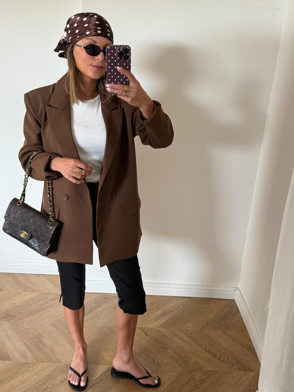 Blazer Leane
