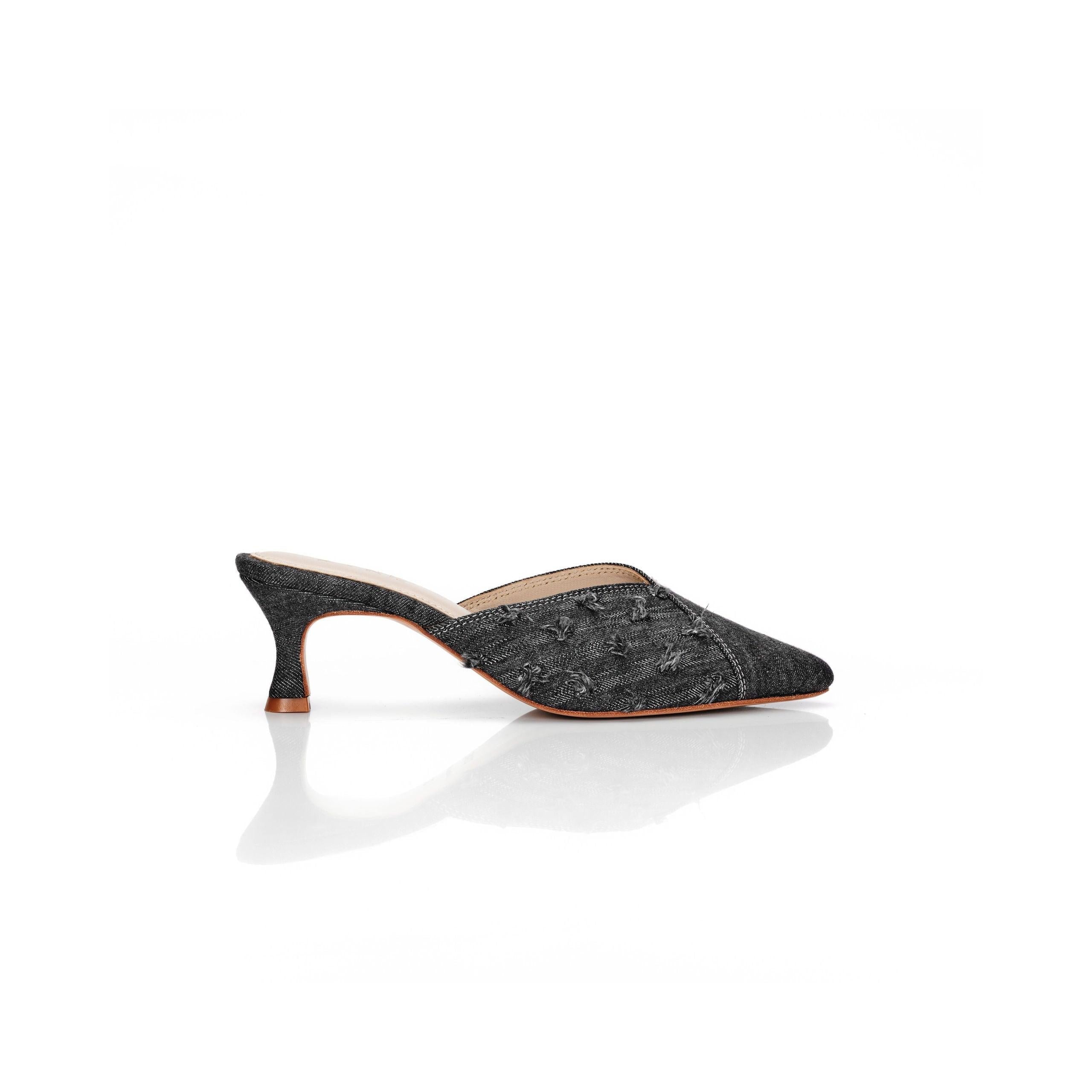 Mules Luna