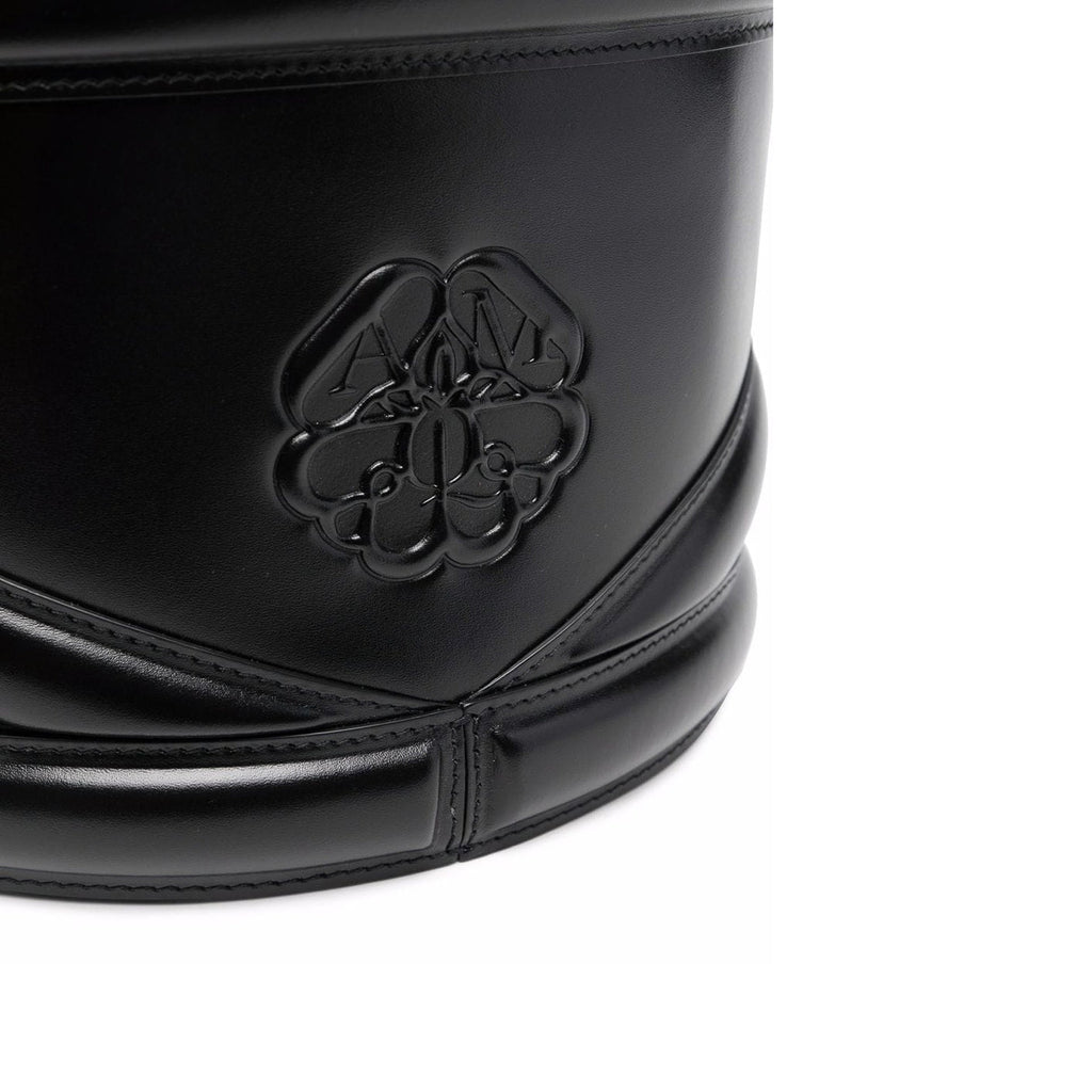 Alexander Mcqueen The Curve Bucket Bag - Black - Femme