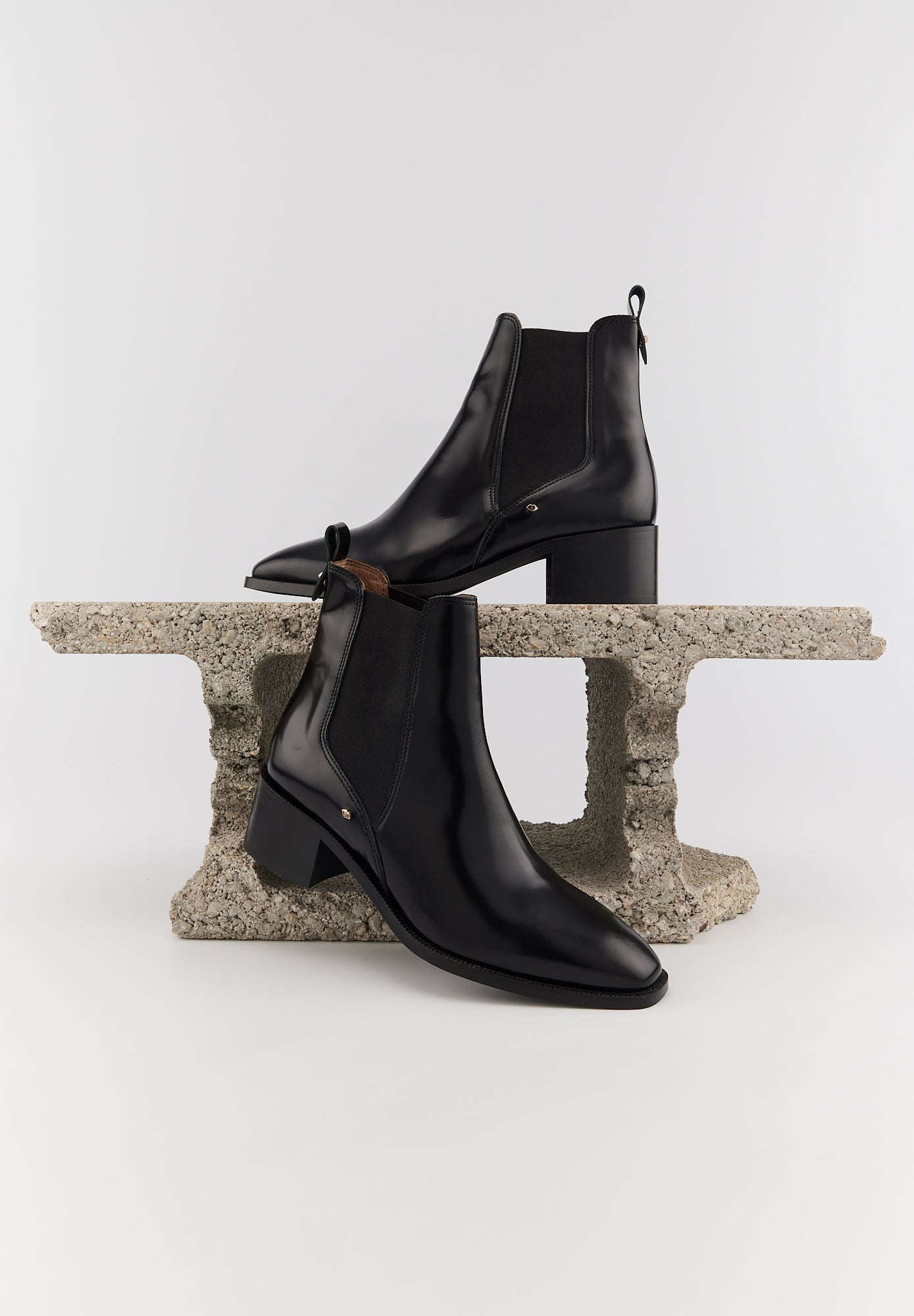 Alicia - Cuir Glacé Noir - Bons Baisers - The Bradery
