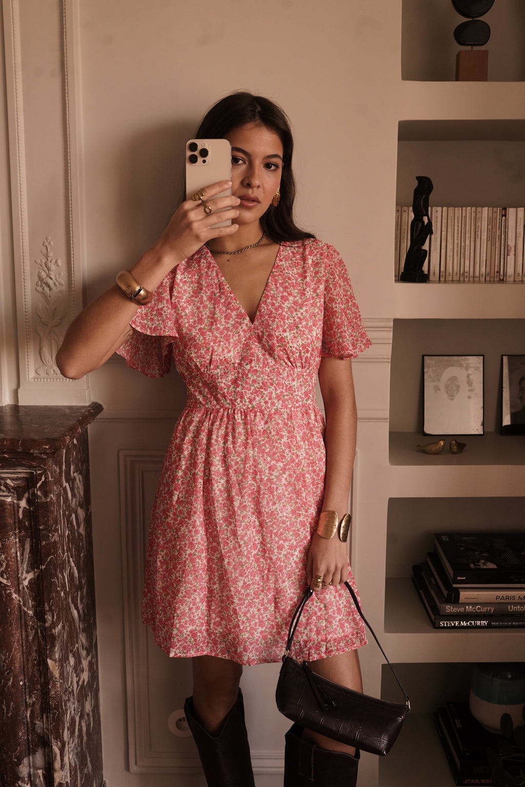 Robe Aura