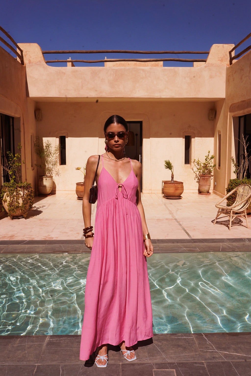 Robe Lamis