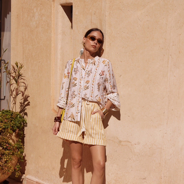 Short Sabrine
