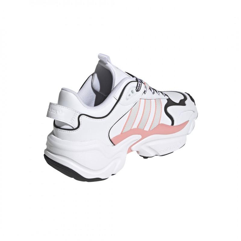 Basket Adidas Originals Magmur Runner - Blanc - Femme - Adidas - The Bradery