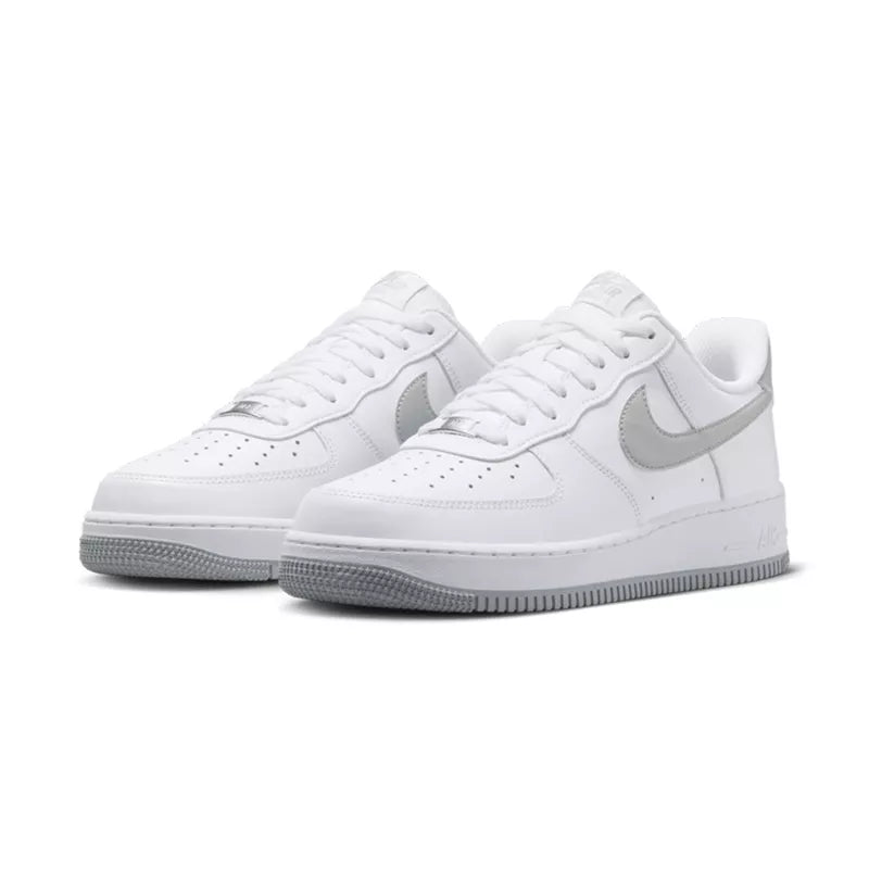 Baskets Nike Air Force 1 07 - Blanc/Gris - Homme