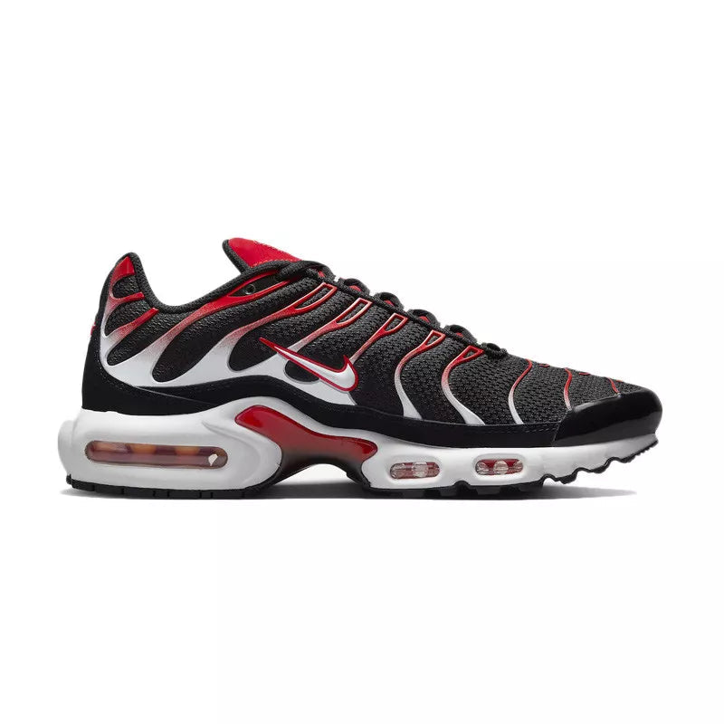 Baskets Air Max Plus - Noir Et Rouge